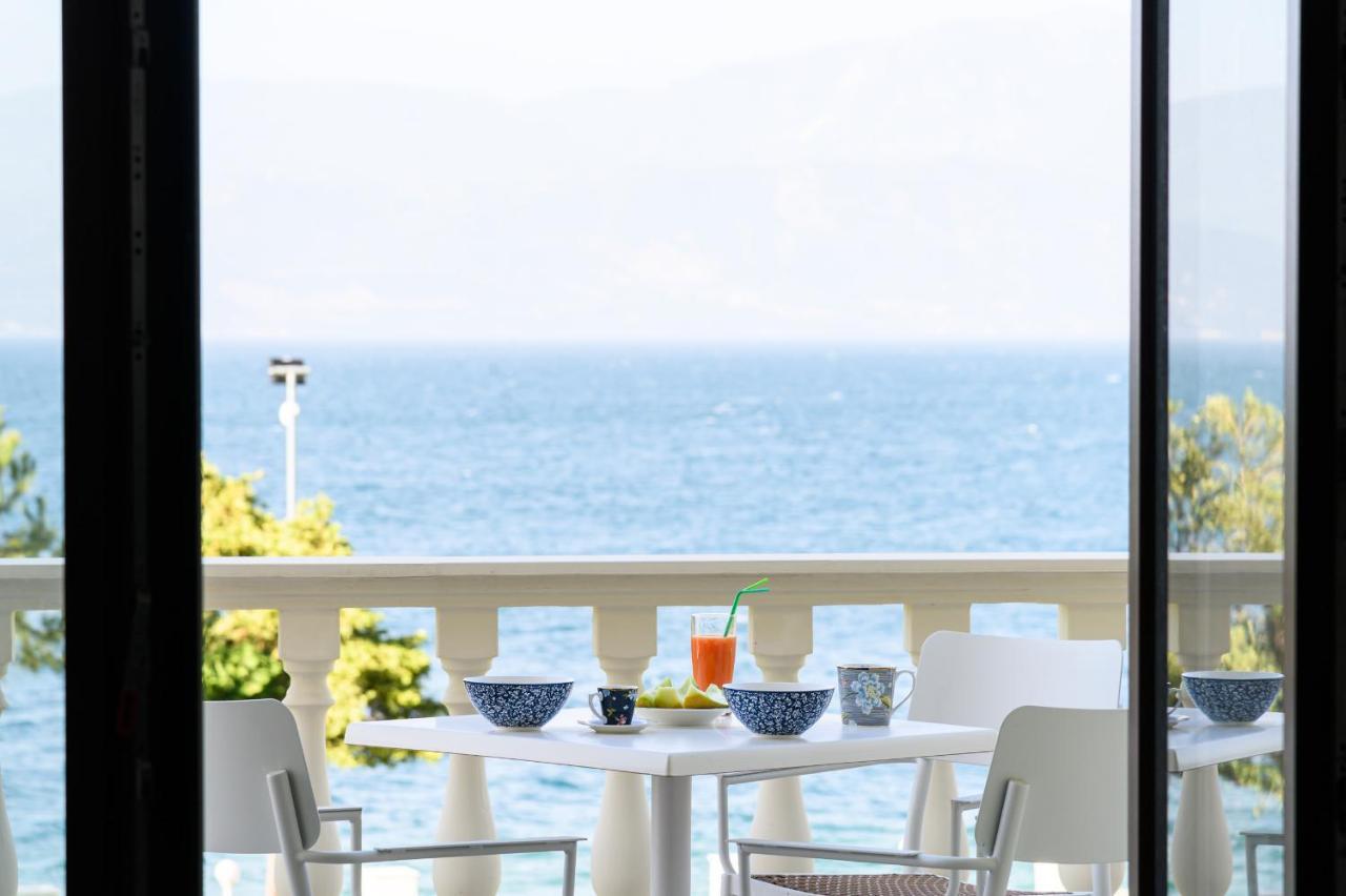 Villa Filoxenia - By The Sea - Up To 12 Guests Kato Rodini Εξωτερικό φωτογραφία